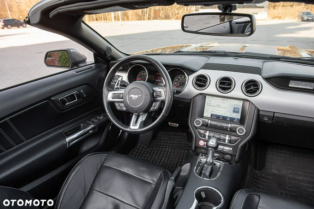 Ford Mustang Cabrio 2.3 Eco Boost - 17