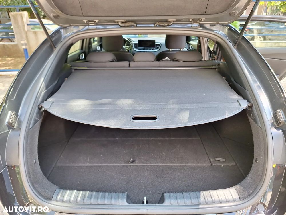 Kia Pro Ceed - 11