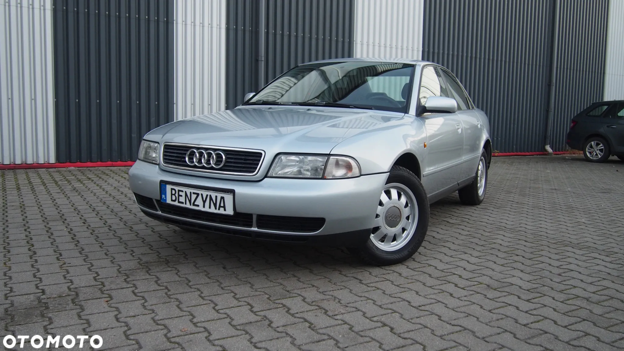 Audi A4 1.6 - 15