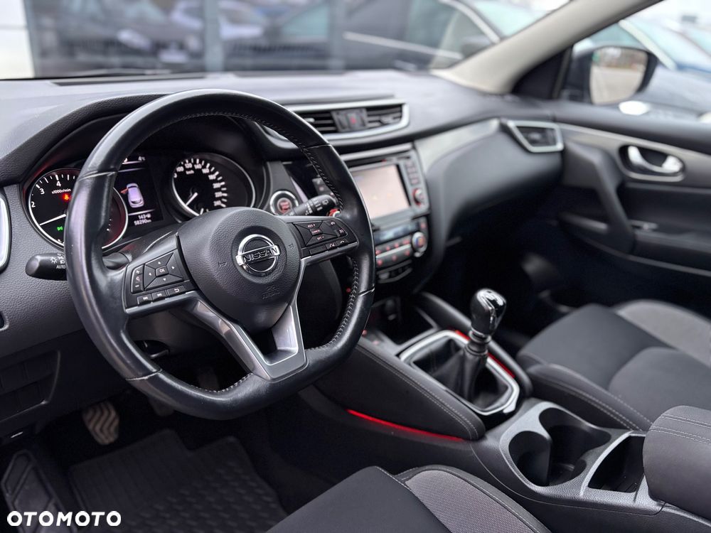 Nissan Qashqai 1.6 DIG-T 360 - 16