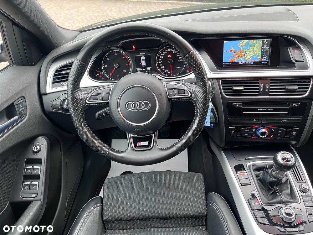Audi A4 Avant - 8