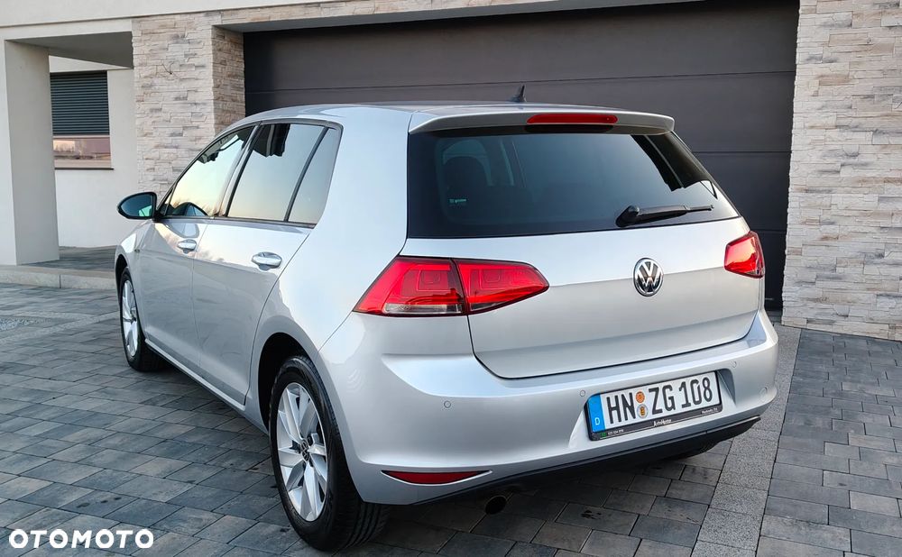 Volkswagen Golf 1.6 TDI BlueMotion Technology DSG Lounge - 5