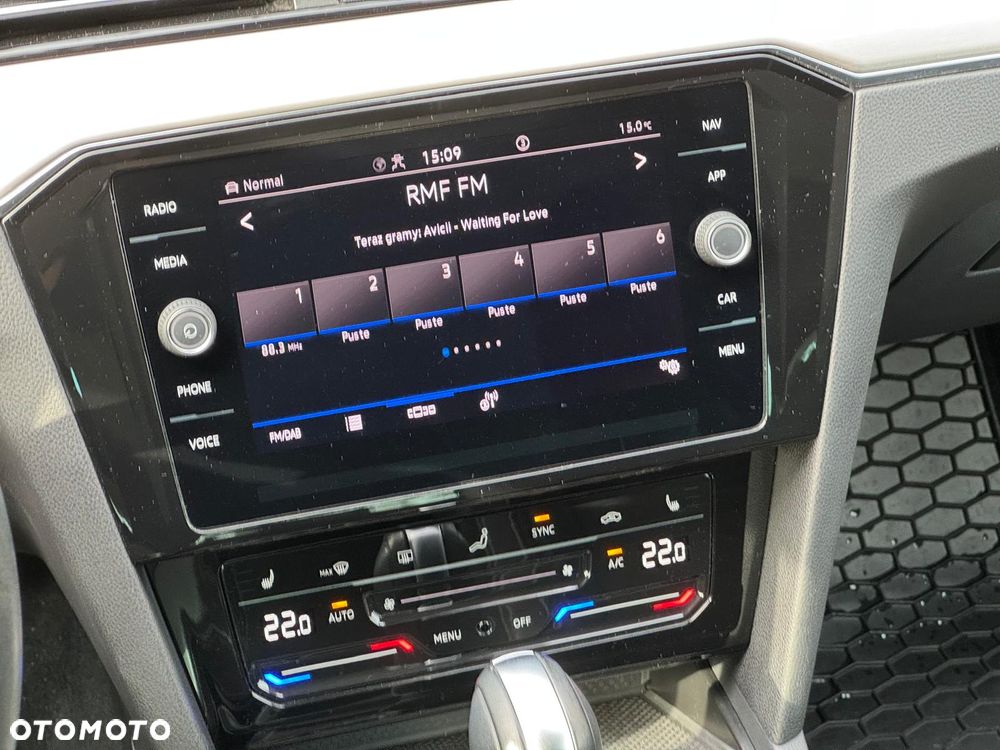 Volkswagen Passat 2.0 TDI EVO Elegance DSG - 29