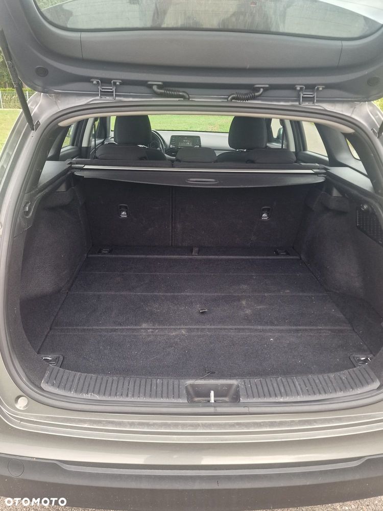 Hyundai i30 1.4 Premiere Comfort - 21