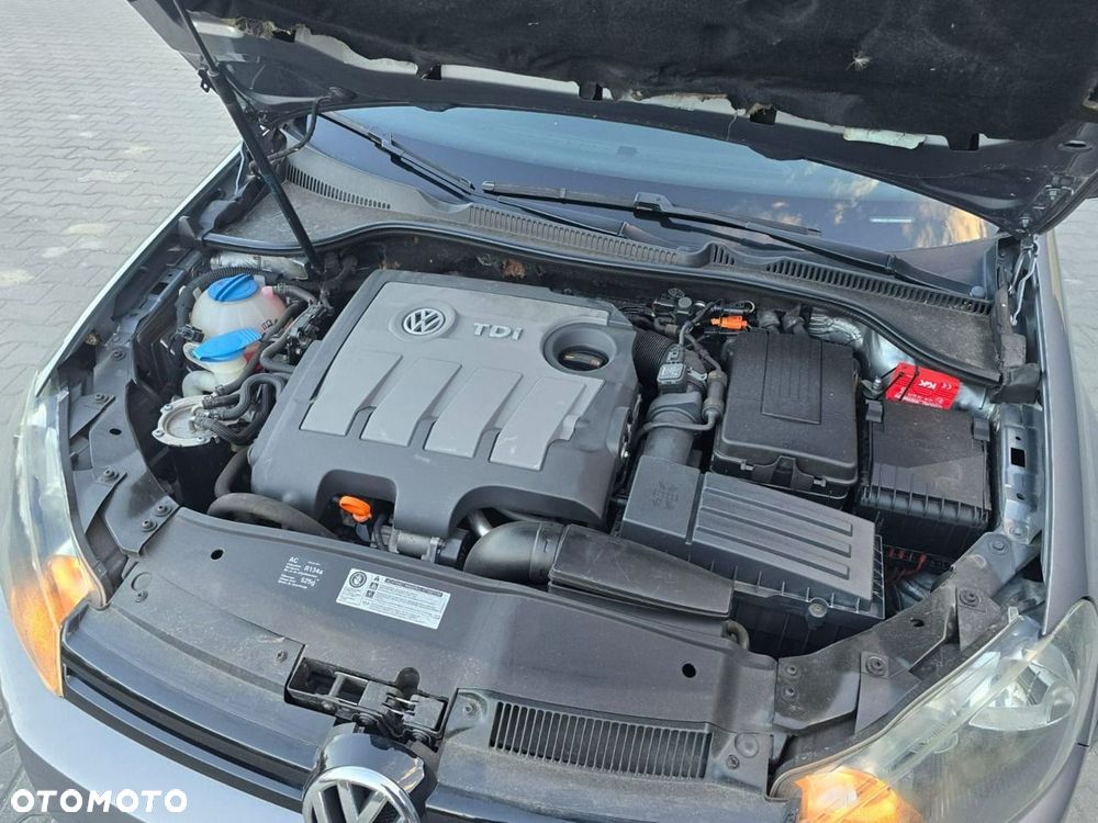 Volkswagen Golf - 38