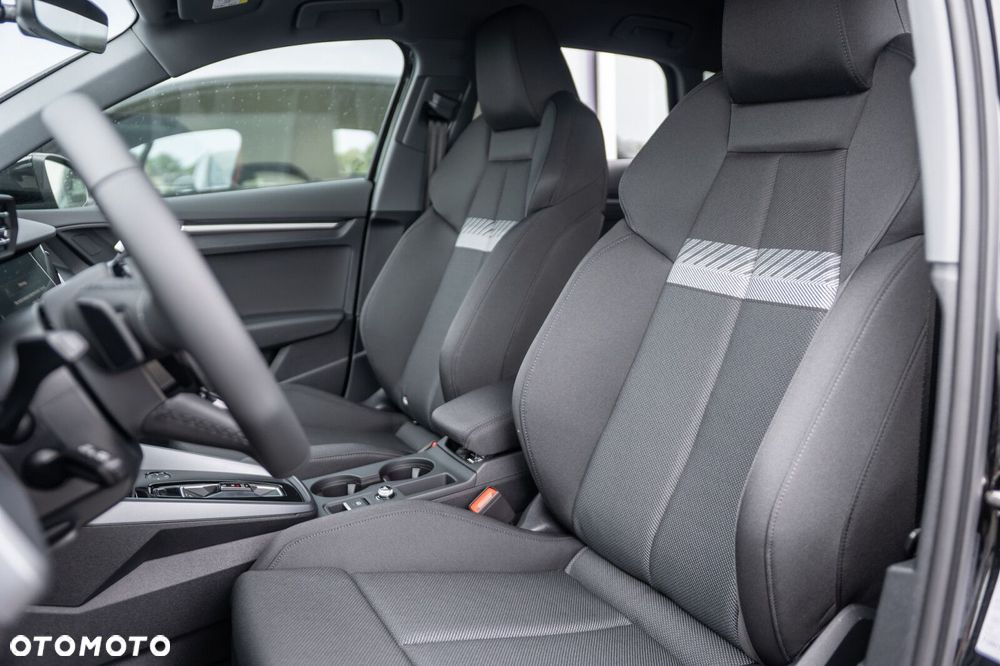Audi A3 Sportback 35 TFSI mHEV Advanced S tronic - 10