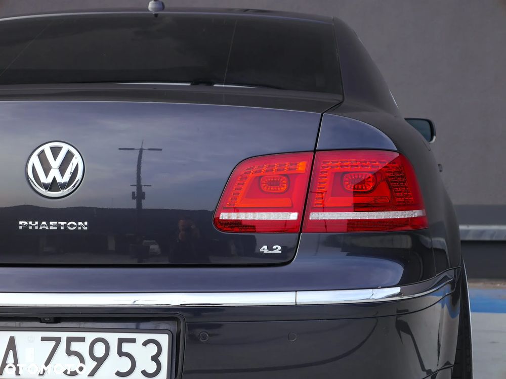 Volkswagen Phaeton 4.2 V8 4 Mot L (4os) - 38
