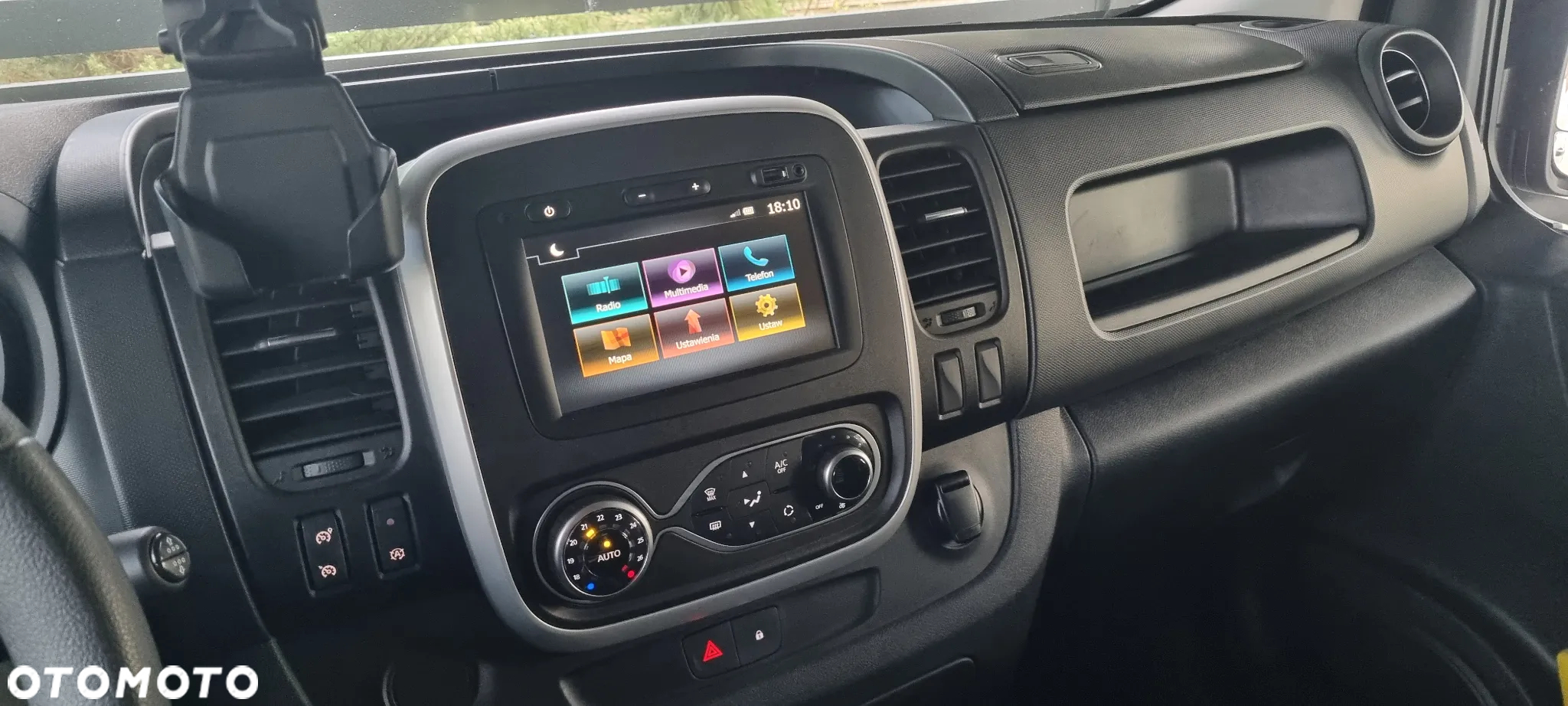 Renault Trafic - 9