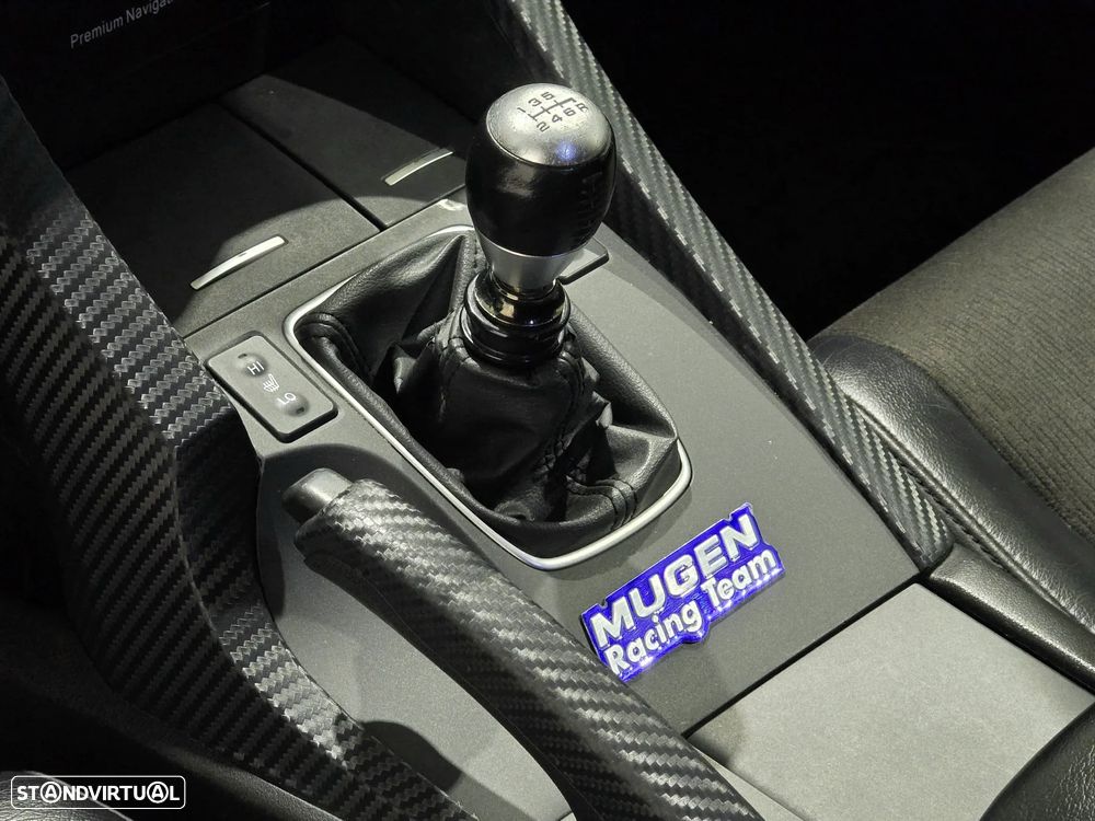 Honda Accord 2.4 Type S - 36