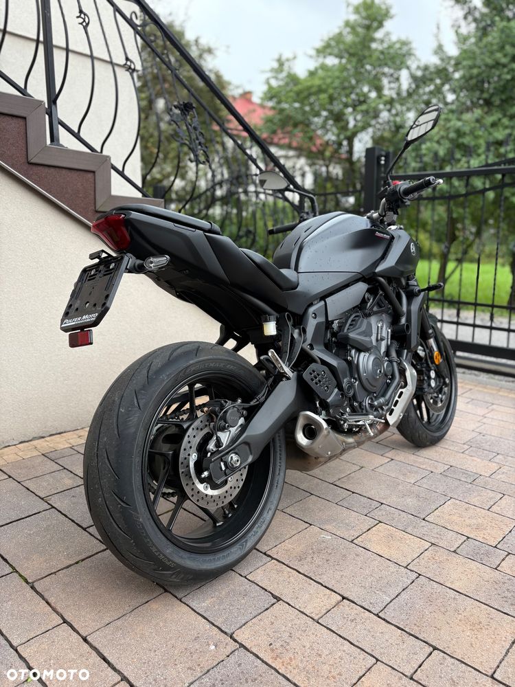 Yamaha MT - 6