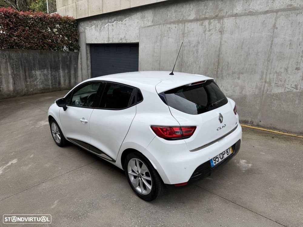Renault Clio 1.5 dCi Dynamique S - 5