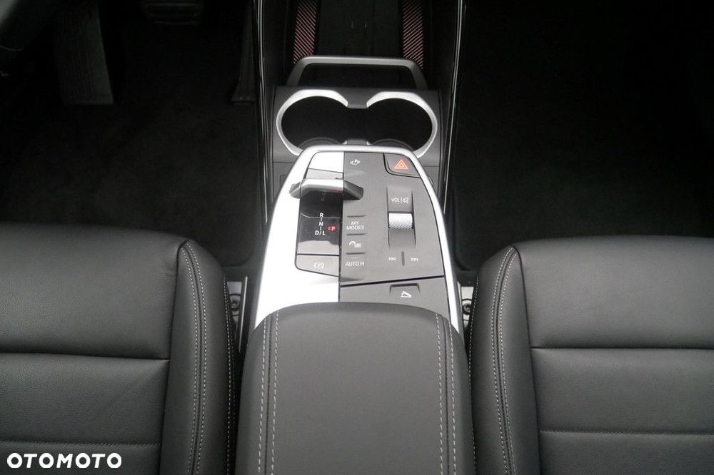 BMW X1 - 11