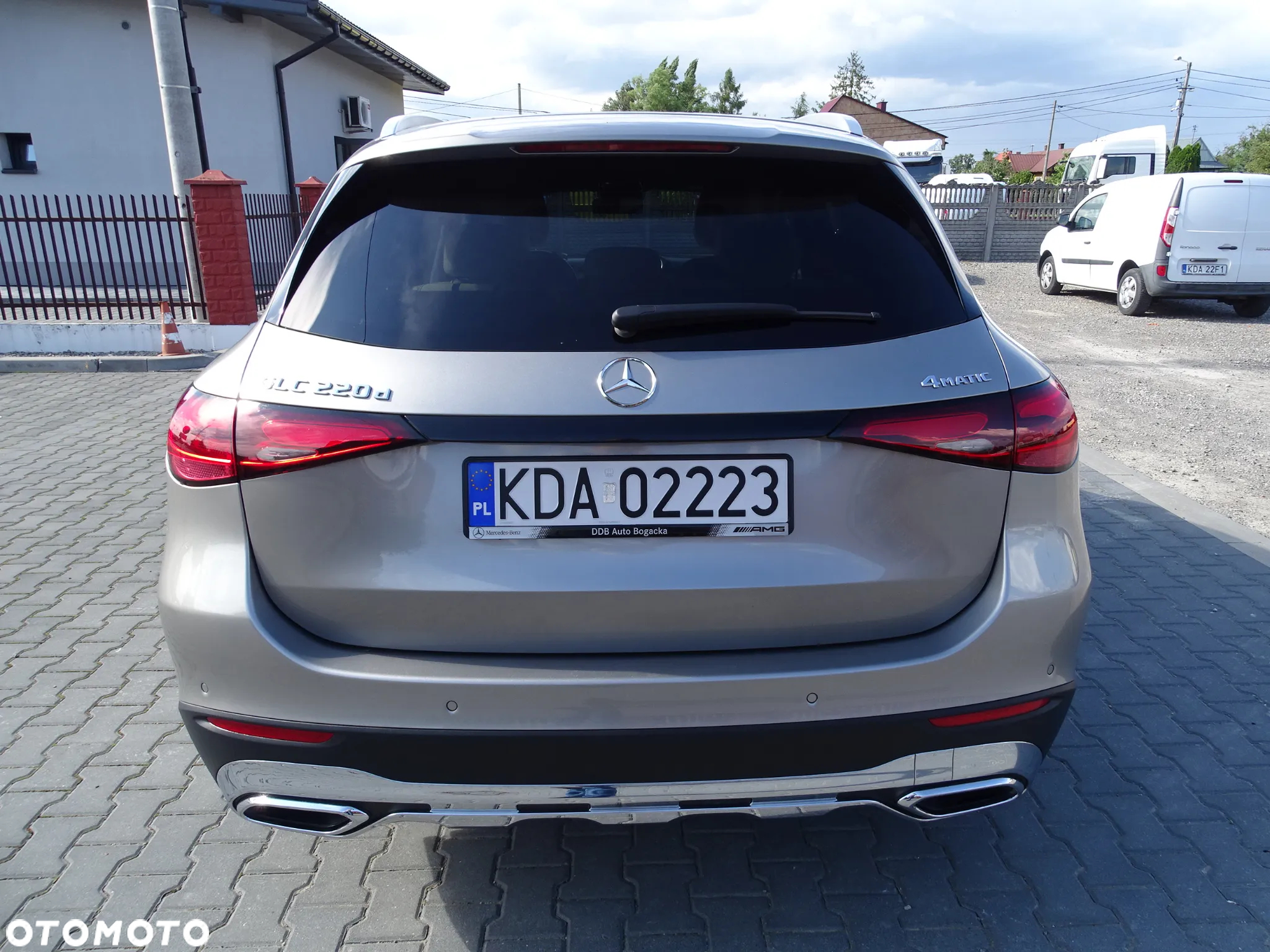 Mercedes-Benz GLC - 6