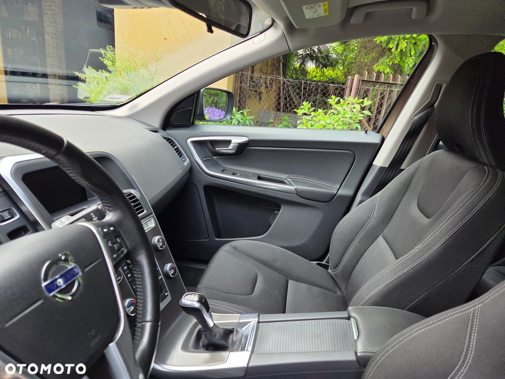Volvo XC 60 D4 Drive-E Kinetic - 18