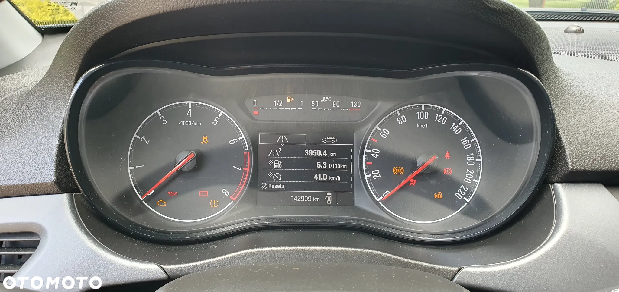 Opel Corsa 1.4 Cosmo - 9