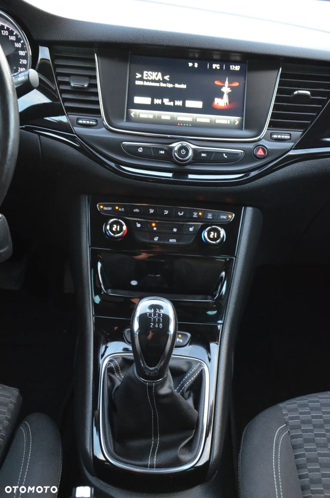 Opel Astra 1.4 Turbo ON - 22