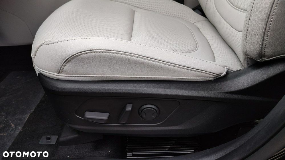 Hyundai Tucson - 8