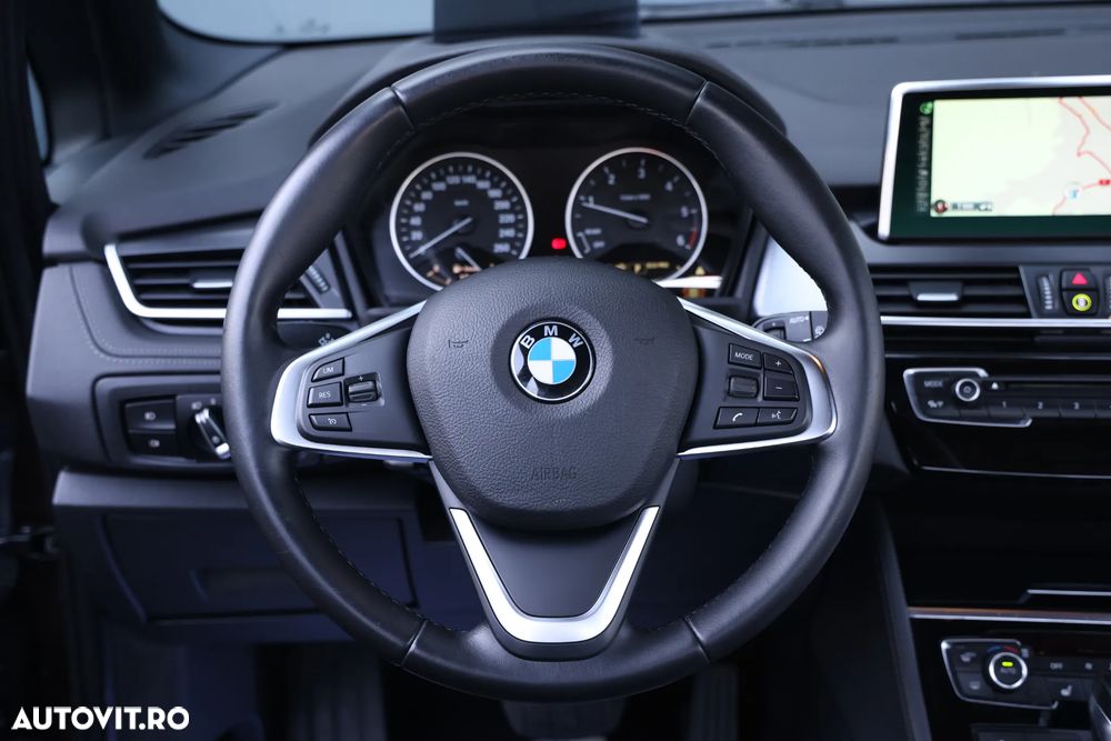 BMW Seria 2 218d Aut. Luxury Line - 19