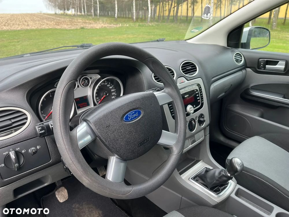 Ford Focus 1.6 16V Silver Magic - 20