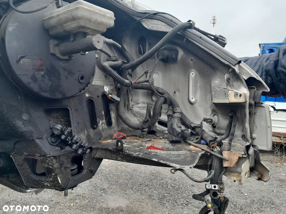 Ćwiartka prawa / LEWA Iveco Daily III 99-05r. Błotnik !! - 4