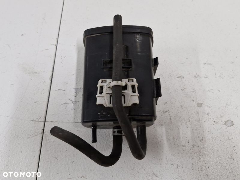 suzuki sx4 s-cross ii 2 1.4 t filtr paliwa węglowy 70384602 - 4