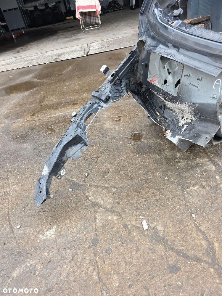 AUDI A4 B9 ĆWIARTKA SŁUPEK PRÓG PRAWY - 3