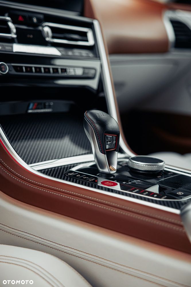 BMW M8 - 11