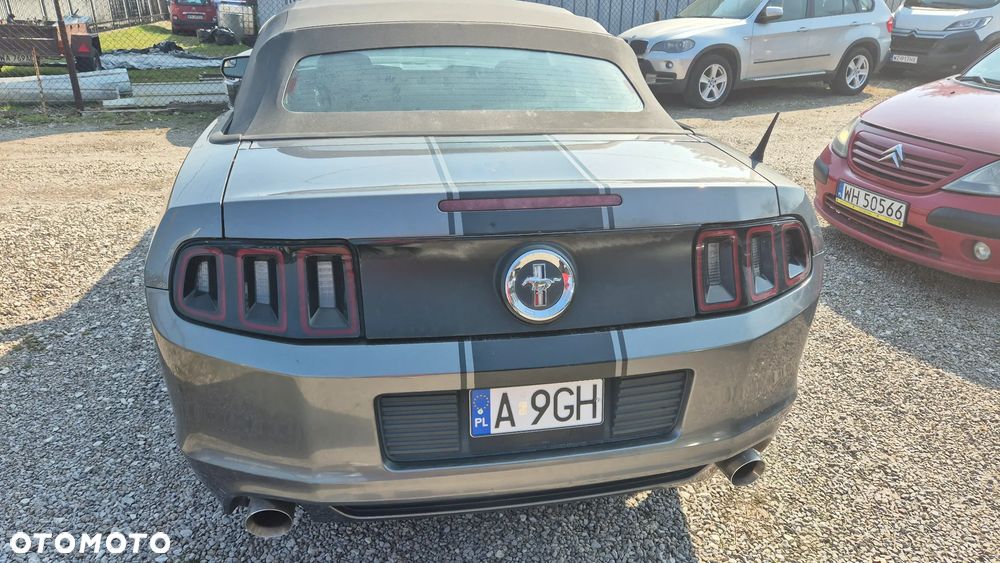 Ford Mustang 3.7 V6 - 14