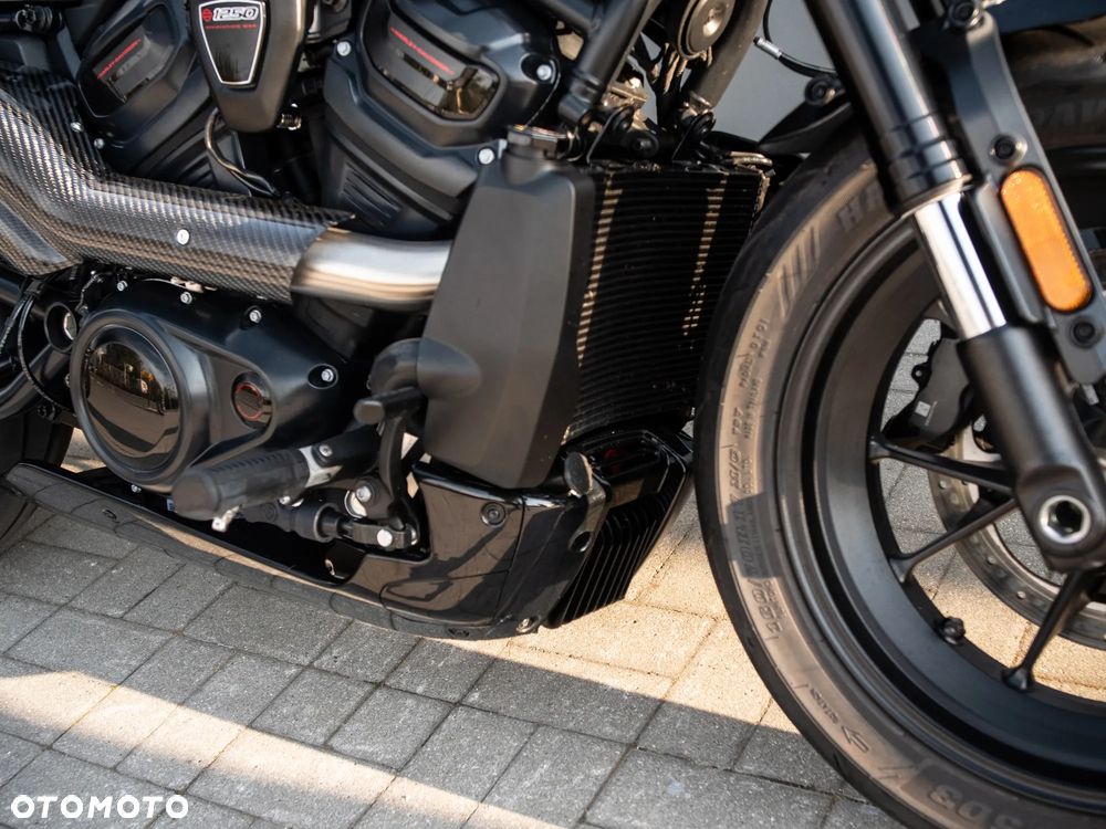 Harley-Davidson Sportster - 29