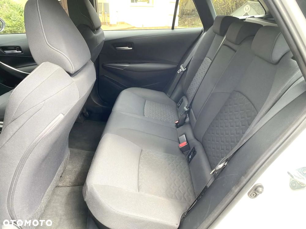 Toyota Corolla 1.8 Hybrid GPF Executive - 26