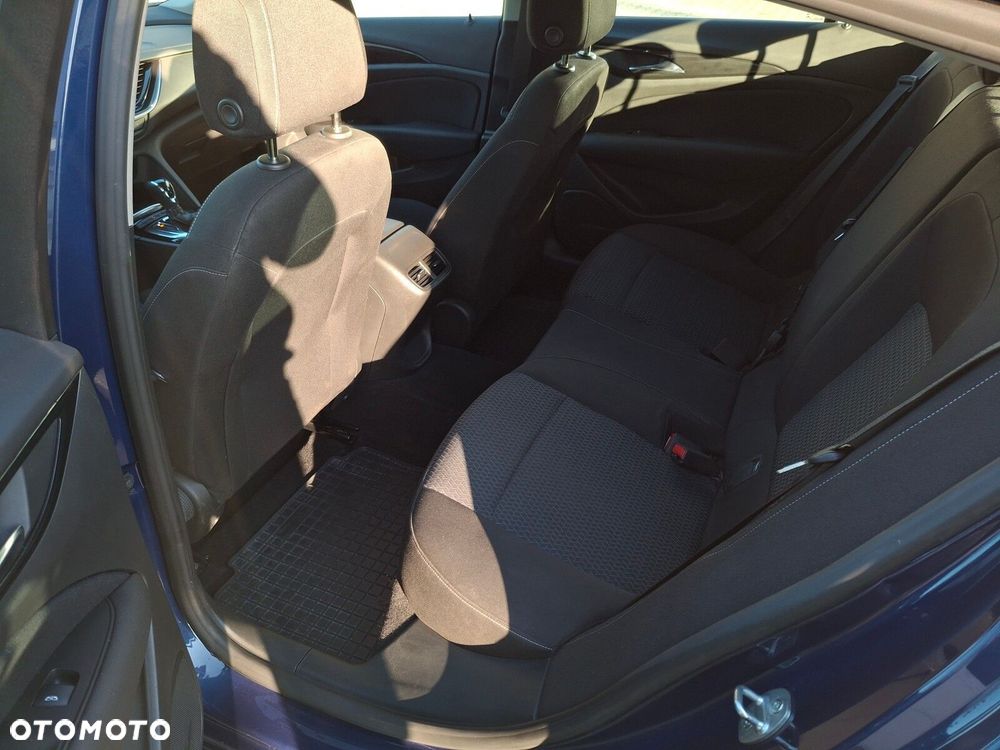 Opel Insignia 2.0 CDTI Elegance S&S - 11