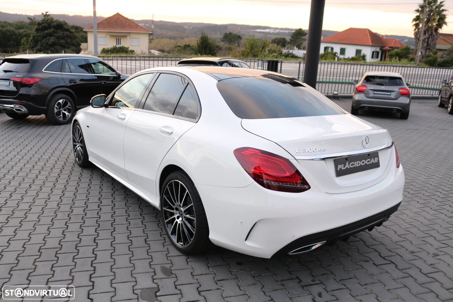 Mercedes-Benz C 300 de AMG Line - 4