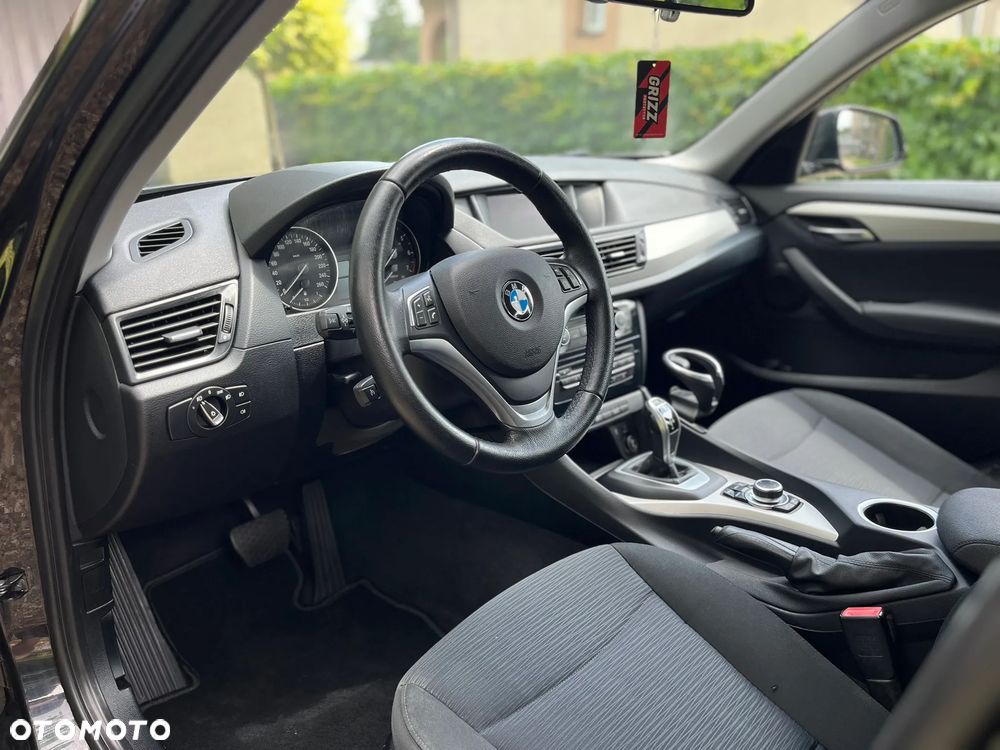 BMW X1 sDrive20i xLine - 6