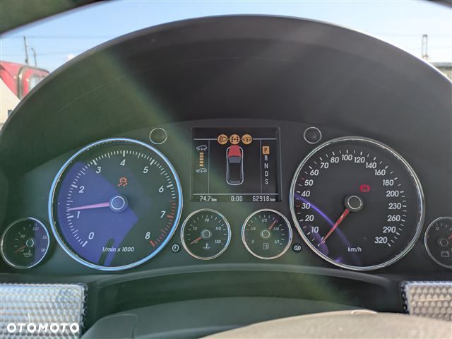 Volkswagen Touareg 6.0 W12 Automatik Sport Edition - 11