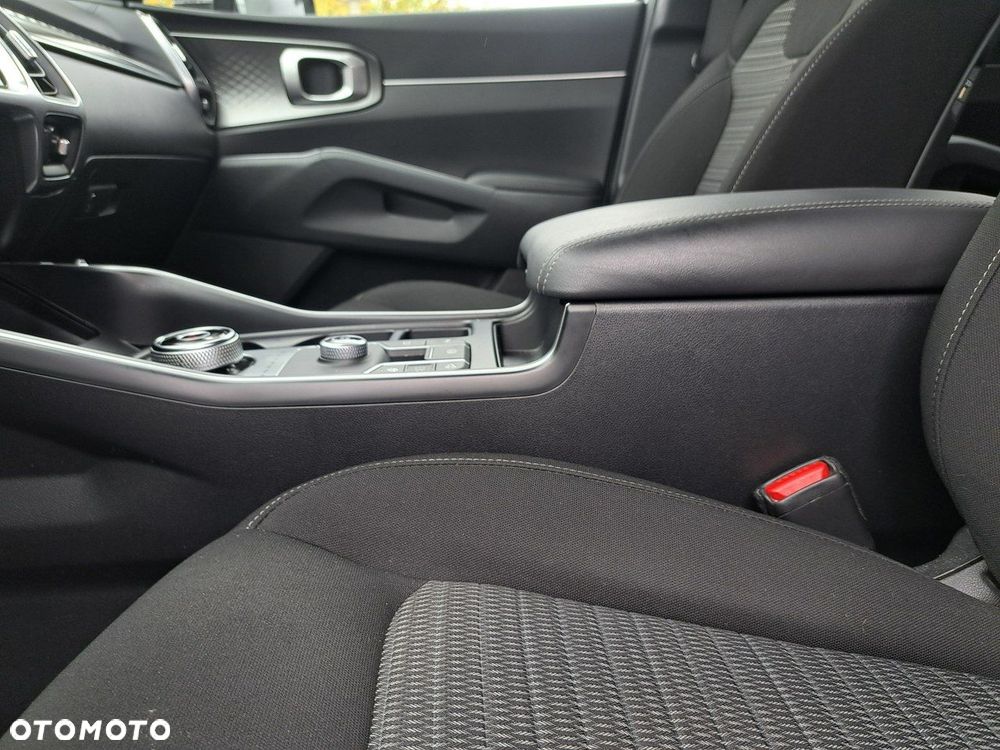 Kia Sorento 1.6 T-GDI HEV L - 25