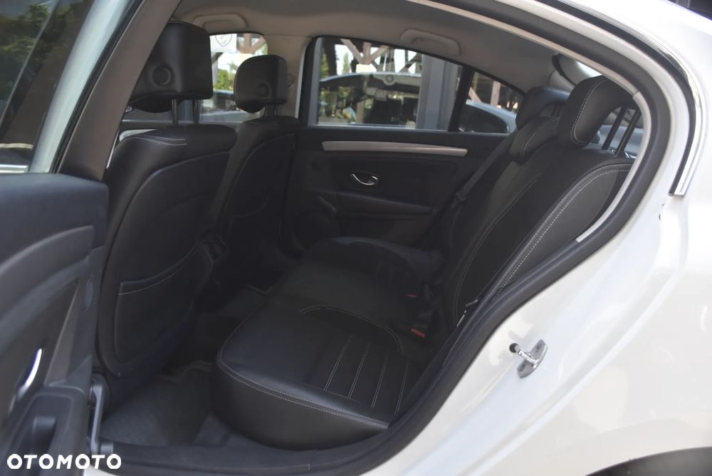 Renault Laguna dCi 110 FAP Dynamique - 9
