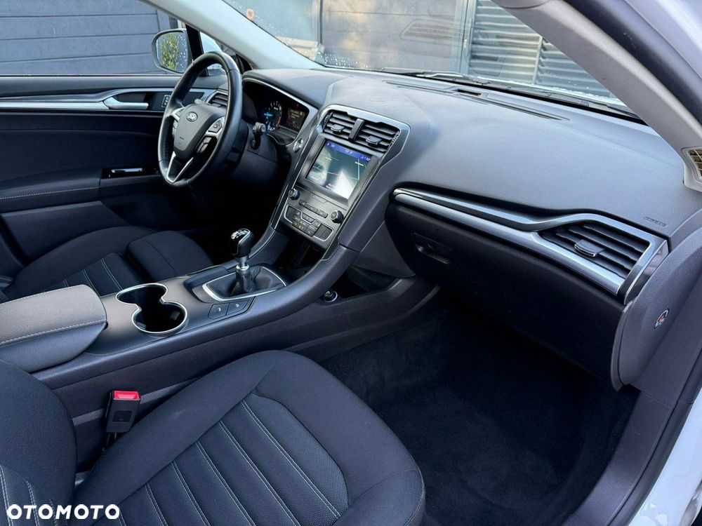 Ford Mondeo - 11