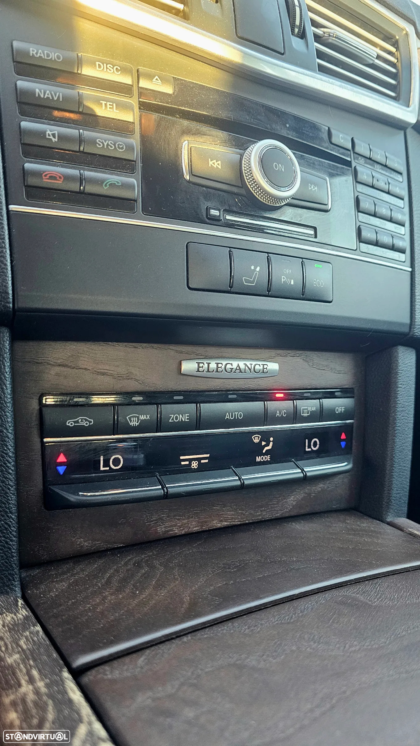 Mercedes-Benz E 250 CDi Elegance BE 4-Matic - 15