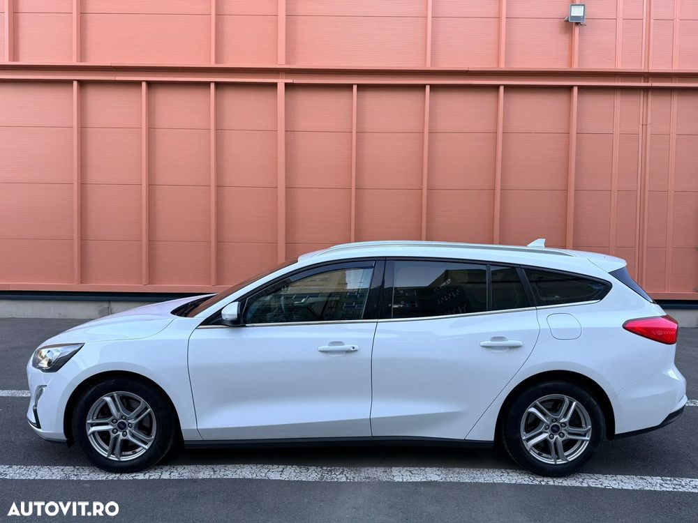 Ford Focus 1.5 EcoBlue Connected - 4