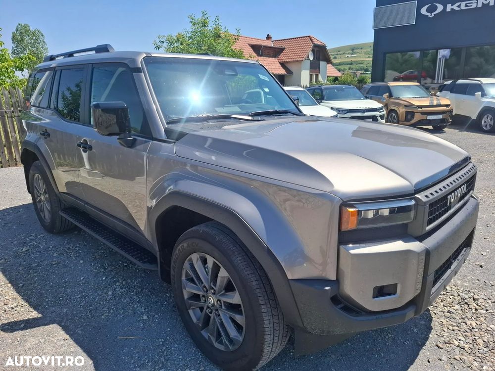 Toyota Land Cruiser 250 - 9