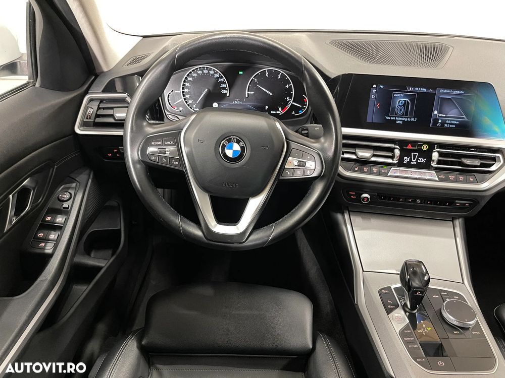 BMW Seria 3 320d xDrive AT Advantage - 7