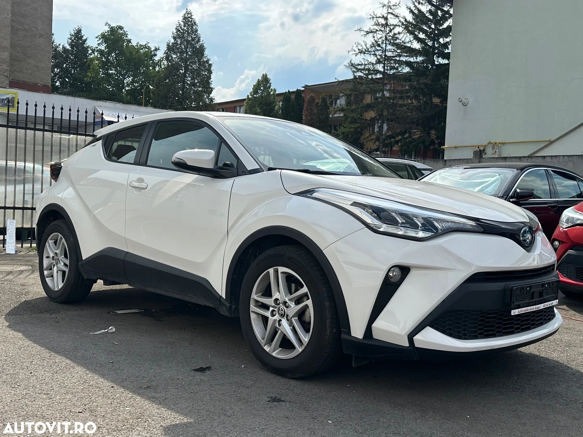 Toyota C-HR 1.8 Hybrid Business Edition - 18