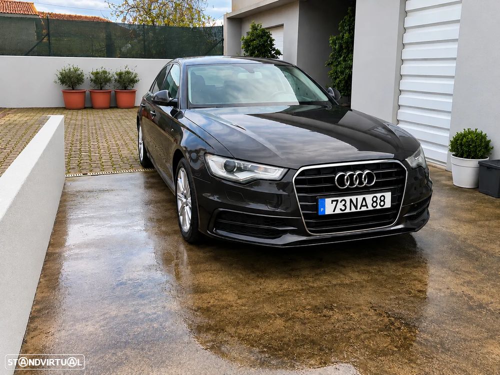 Audi A6 2.0 TDi S-line - 2