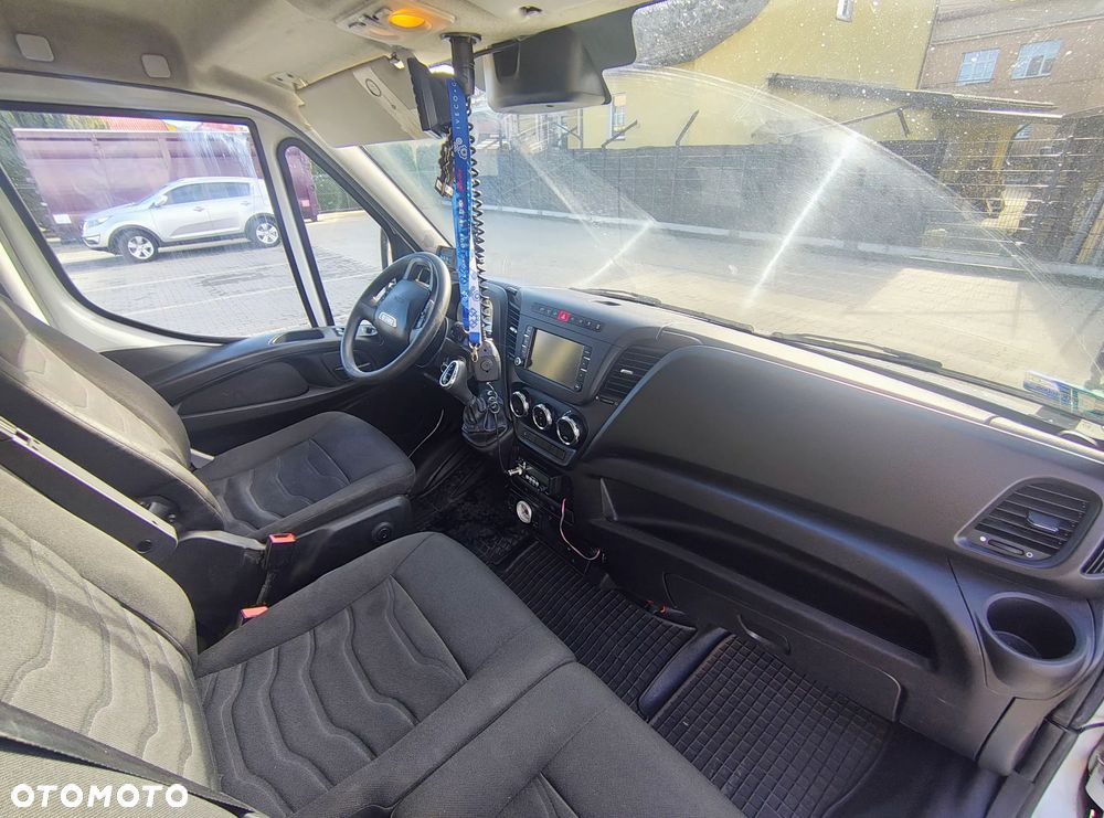 Iveco DAILY 35S17 - 20