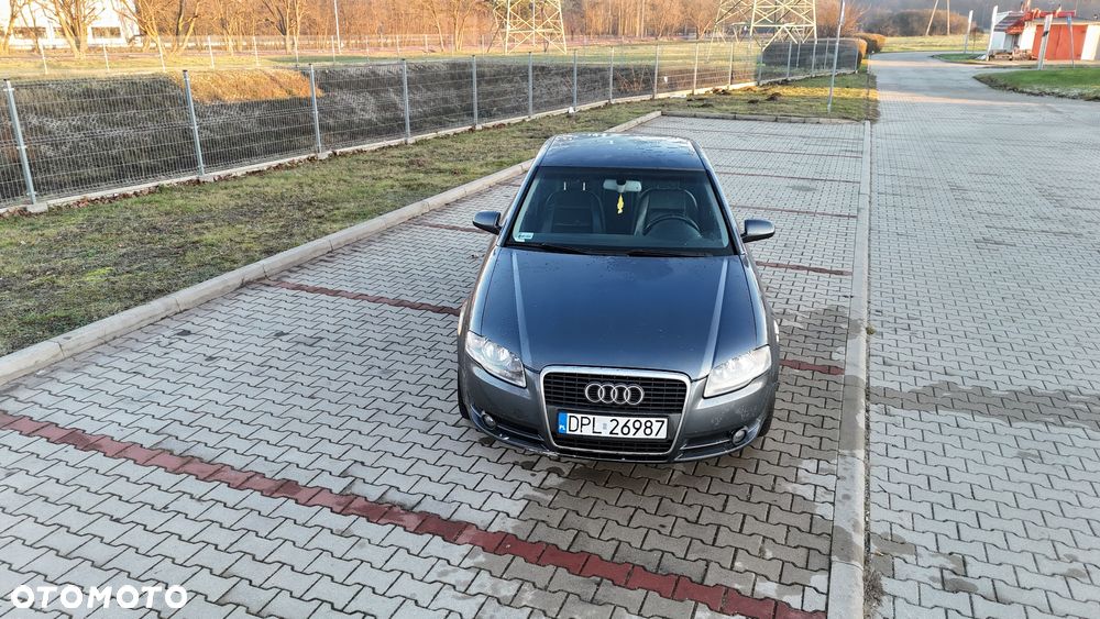 Audi A4 Limousine 2.0 TDI DPF - 5