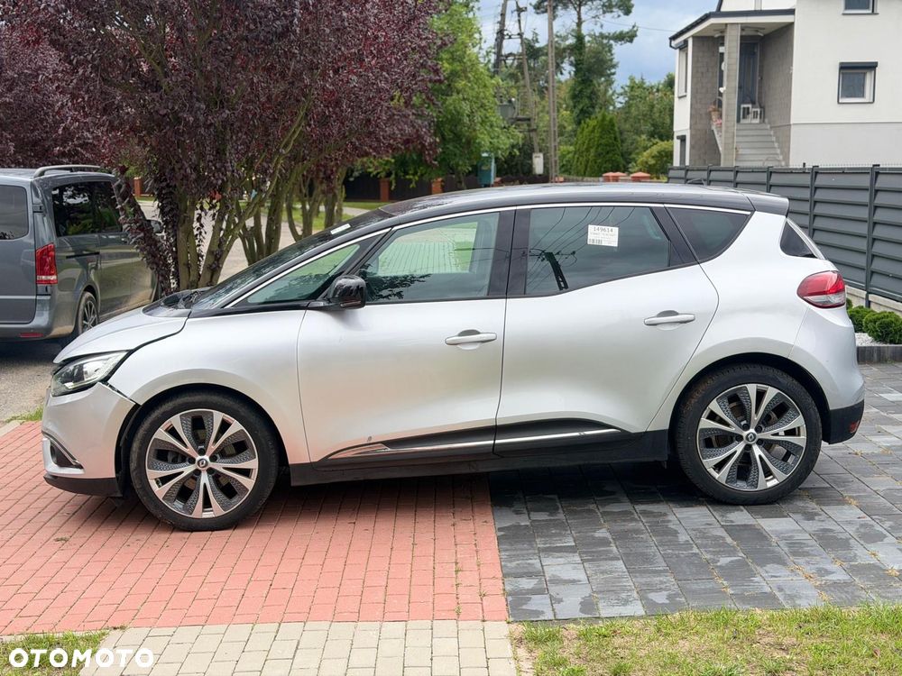 Renault Scenic - 10