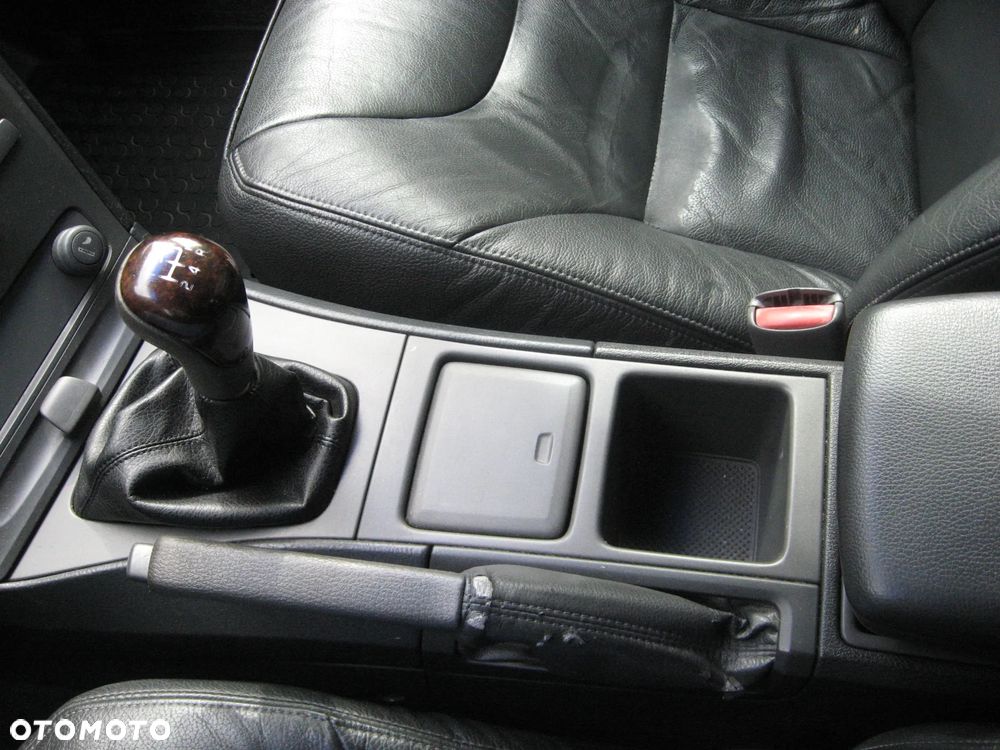 Volvo V70 2.4 Summum - 19