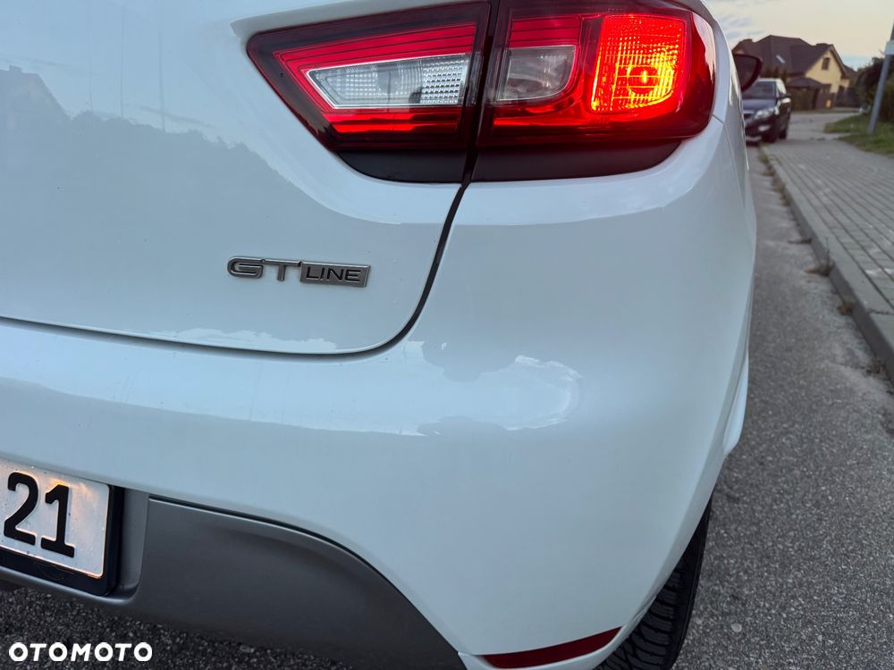 Renault Clio - 20