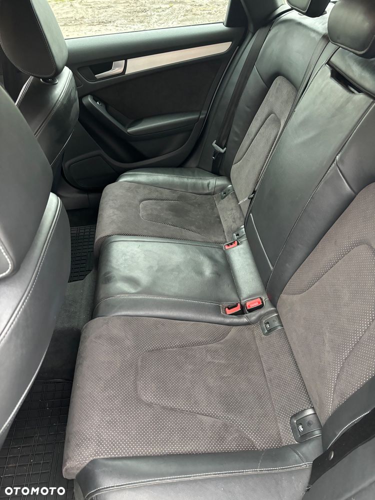 Audi A4 Avant - 16