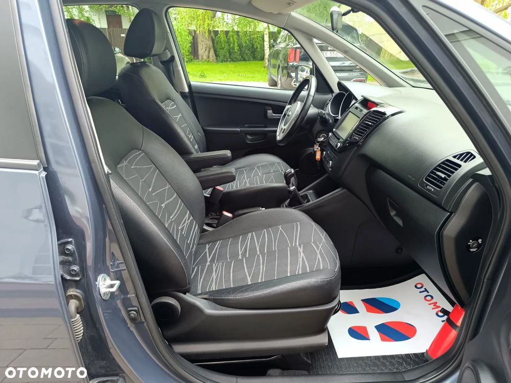 Kia Venga 1.4 CVVT Dream Team Edition - 33